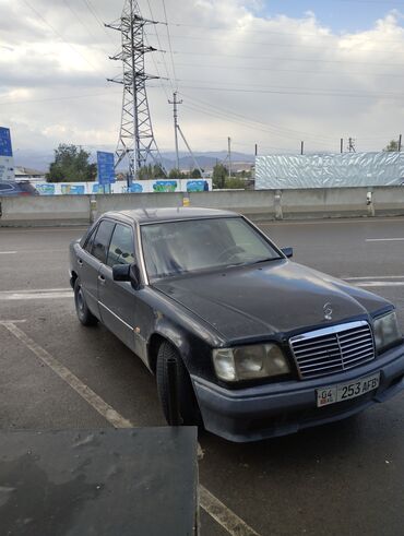 дом на обмен: Mercedes-Benz W124: 1993 г., 3.2 л, Автоматические, Бензин, Седан