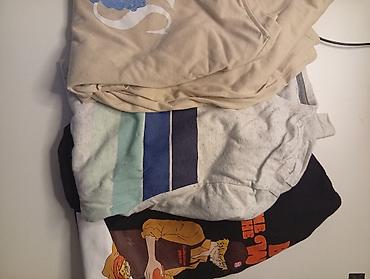 Футболки: Три футболки (черная уже продана) Размер указан на ярлыках на фото — 1