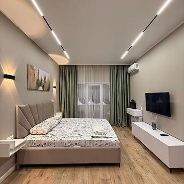 Посуточная аренда квартир: 1 комната, Душевая кабина, Постельное белье, Кондиционер — 16