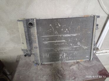 w203 radiator: Bmw radyatiri 43 36 39 kuza