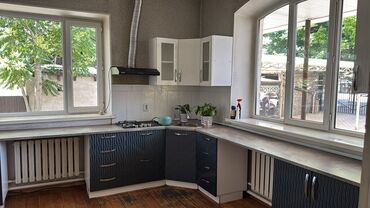 посевная земля: Сдаю Автостоянка, 280 м², Действующий Бизнес, С оборудованием