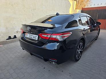 x5 bmw 2018: Toyota Camry: 2017 г., Автомат, Бензин, Седан — 4