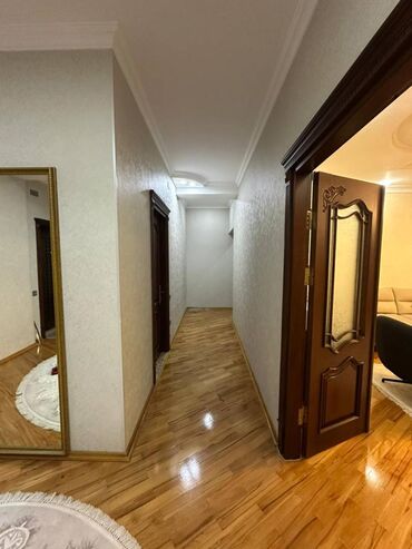 Yeni tikili: 3 otaqlı, Yeni tikili, m. 8 Noyabr, 120 kv. m -da lalafo.az — 3 Yeni tikili: 3 otaqlı, Yeni tikili, m. 8 Noyabr, 120 kv. m — 3