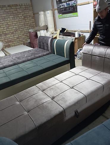 Прямые диваны: Мягкая мебель ручной сборки. - Прямой диван-кровать с раскладным — 5