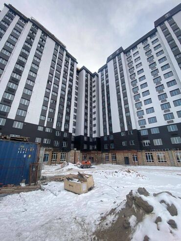 снять квартиру без риэлтора: 2 бөлмө, 70 кв. м, Элитка, 8 кабат, ПСО (өзү оңдоп түзөтүп бүтүү үчүн)