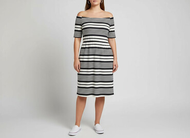 reserved sukienki plus size: Women`s dress, size XL