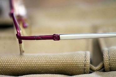 Naočare: GUESS semi ram Original Perfektan. GUESS dioptrijski semi (polu) ram u — 4