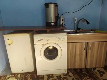 дом село ленинское: 30 кв. м, 2 бөлмө, Жылытылган, Забор, тосулган