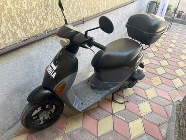 Скутеры: Скутер Suzuki, 50 куб. см, Бензин, Б/у