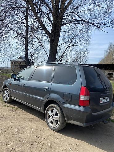 w211 e270: Mitsubishi Chariot: 1999 г., 2.4 л, Механика, Бензин, Универсал — 1