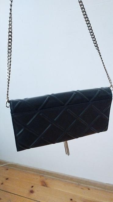 qara halilə: Çiyin çantası, Chanel, Yeni — 4