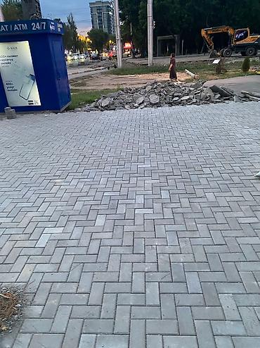 Кладка: Укладка брусчатки 
Демонтаж,Гарантия,монтаж больше 6лет опыта — 6