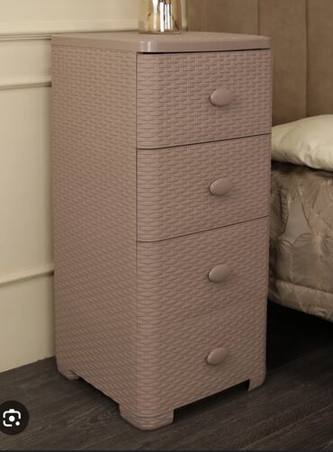 Комоды для одежды: Комод Плетенка Россия 🇷🇺 4- маленькие 2800 сом 4- широкий 4000 сом — 9