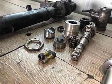 СТО, ремонт транспорта: Ремонт деталей автомобиля, без выезда — 8