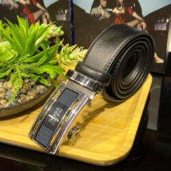 Kape i aksesoari: Kaiševi od kože
Cena:3100 din

100% koža — 15