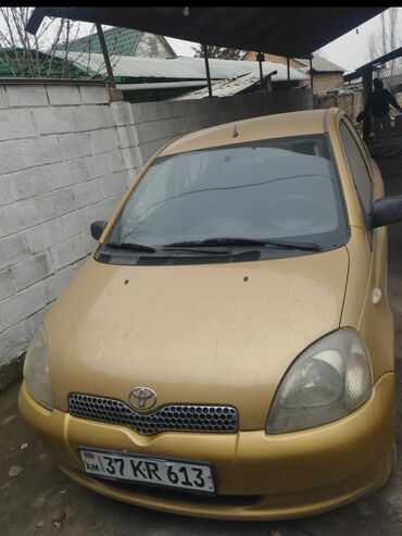 Toyota: Toyota Yaris: 2003 г., 1.3 л, Автомат, Бензин