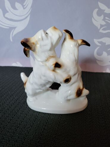 Figure: Figura, bоја - Šareno, Novo — 9