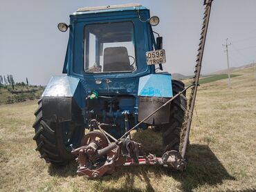 продажа сельхоз техники бу: Модель 82, Колдонулган, 1986 г., Чеп чапкыч менен трактор