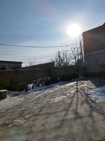 продаю дом ак жол: Дом, 70 м², 3 комнаты, Собственник, Евроремонт