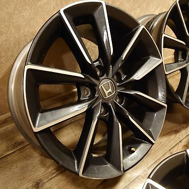Диски: Литые Диски R 17 Honda, Комплект, отверстий - 5, Б/у — 8
