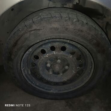 Другие автомобили: Седан среднего класса, бежевый металлик. 4 двери, просторный салон и — 11