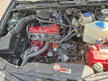 кир машине: Volkswagen Passat: 1994 г., 1.8 л, Механика, Газ, Универсал