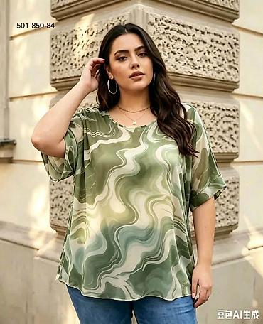 prsten dukat: Bluze
Cena 2200
Vel. do 4xl
V17 — 2