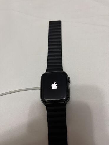 watch active: Спортивные часы, Apple (Apple Watch), GPS, Альтиметр, Барометр, Оригинал, Синхронизация с другими устройствами, Унисекс, Б/у