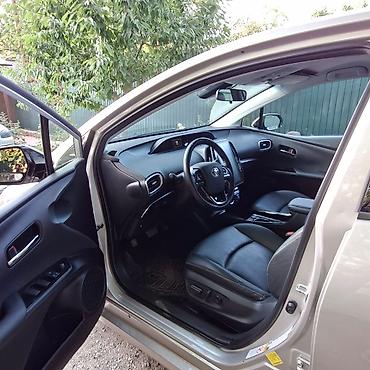camry 2010: Toyota Prius: 2020 г., 1.8 л, Вариатор, Гибрид, Лифтбек — 10