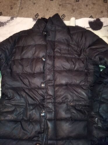 мужская деми куртка: Куртка XL (EU 42), цвет - Черный