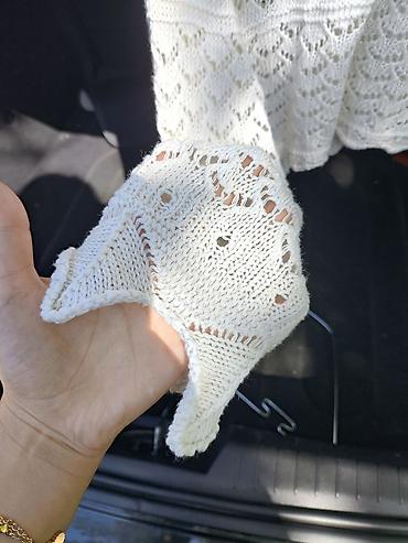 ağ pencek: Ağ rəngli, əl işi krujeva toxunuşlu qadın kardiqanı. - Material — 3