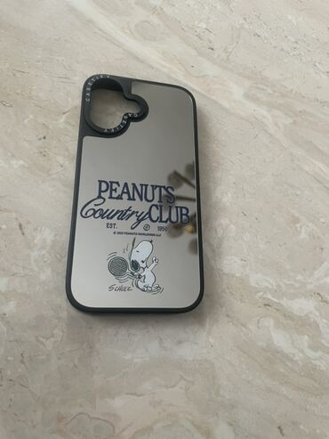 Чехлы: Зеркальный чехол для iPhone 16 с дизайном Peanuts Country Club. Чехол — 9
