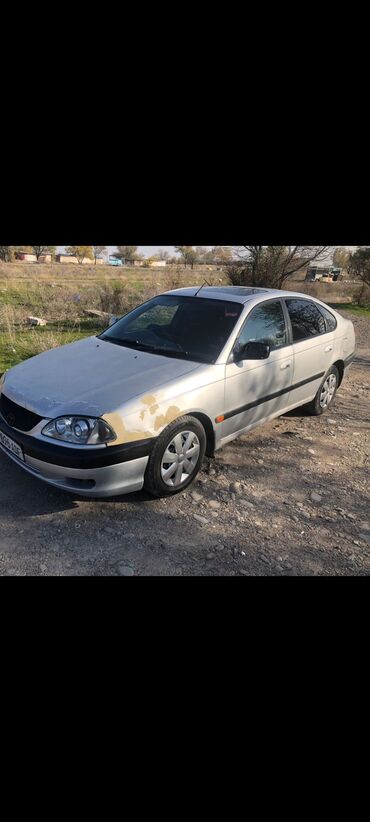 Toyota: Toyota Avensis: 2001 г., 2 л, Автомат, Бензин, Хэтчбэк