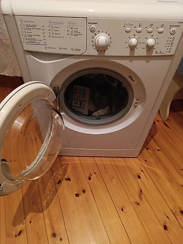 indesit: Indesit önyükləməli paltaryuyan maşın - Ön yükləmə, şüşə lyuk - — 2