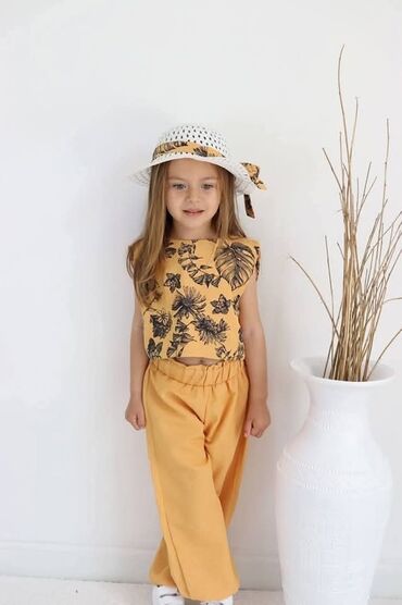 bonprix majice: Set: T-shirt, Trousers, 140-146