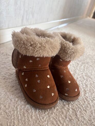 molfix 1 nomre qiymeti: Botinka, Qız üçün, 22 lalafo.az -da molfix 1 nomre qiymeti: Botinka, Qız üçün, 22