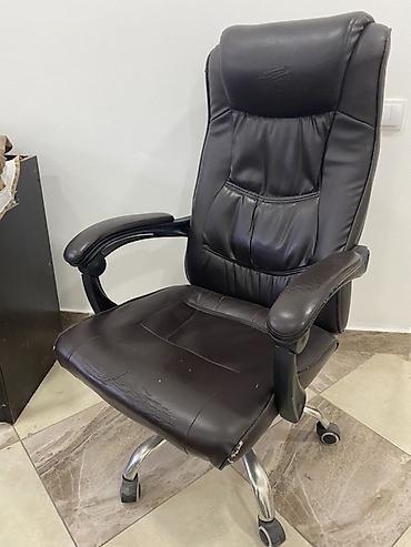 стулья для детей школьников: Офисные кресла, ассортимент - Модель 1: черное кресло на крестовине с — 4