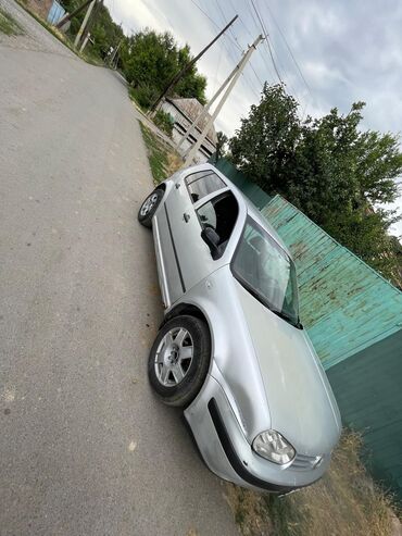 коробка на гольф 3: Volkswagen Golf: 2001 г., 1.4 л, Механика, Бензин, Хэтчбэк