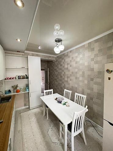Продажа квартир: 3 комнаты, 90 м², 8 этаж — 8