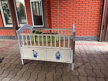 Детская кроватка с матрасом
(Б/у) в хорошем состоянии🌈
Цена :4500 с at lalafo.kg Детская кроватка с матрасом
(Б/у) в хорошем состоянии🌈
Цена :4500 с