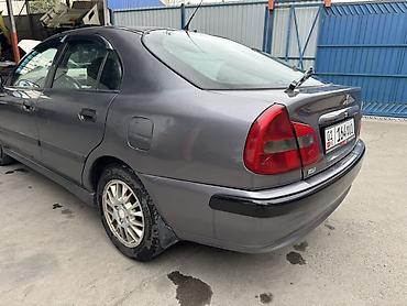 харизма: Mitsubishi Carisma: 2003 г., Седан — 6