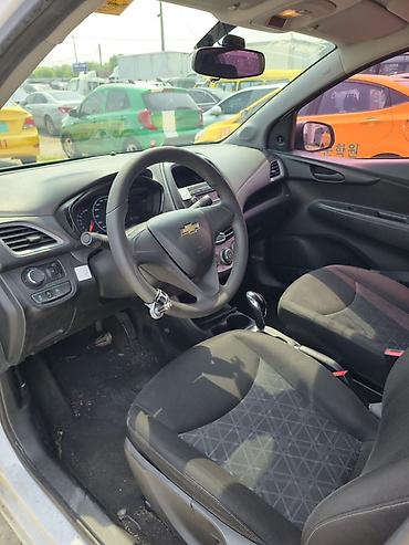 wuling starlight 730: Chevrolet Spark: 2020 г., 1 л, Автомат, Бензин, Хэтчбэк — 10