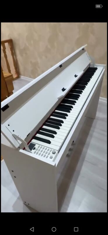 roland em 2000: Piano, Akustik, İşlənmiş, Ünvandan götürmə