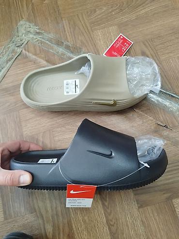 Sandale i papuče: Original Nike i Adidas jeezy slide u kutiji 3500 din. L — 6