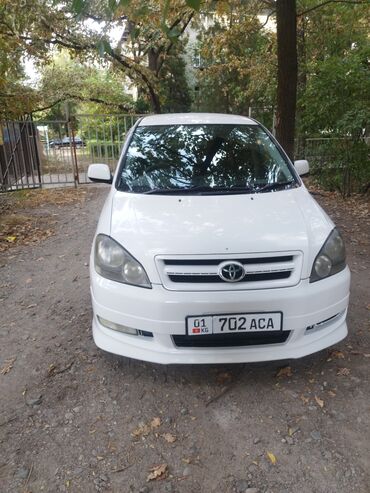 коробка газ 53: Toyota Ipsum: 2001 г., 2.4 л, Автомат, Газ, Минивэн