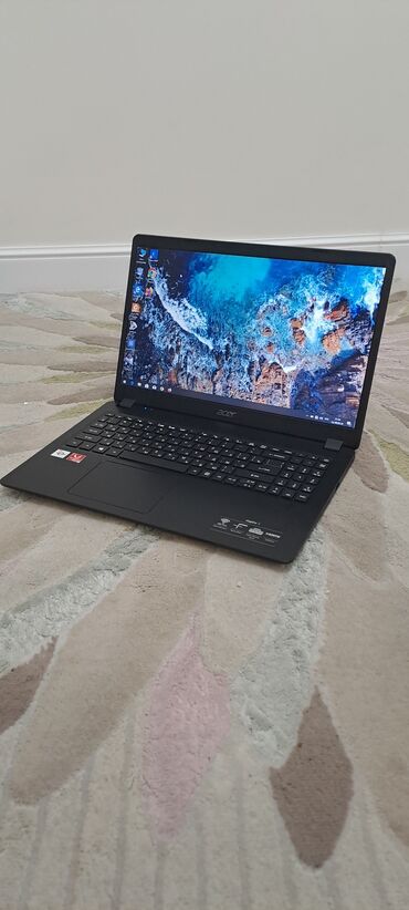 Ноутбук, Acer, 8 ГБ ОЗУ, AMD Ryzen 3, 15.6 ", Б/у, Для работы, учебы, память SSD