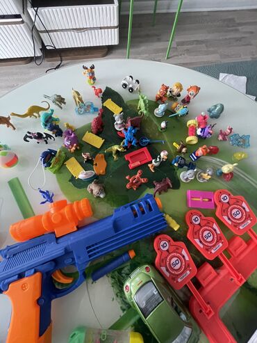 3d eynekler satisi: Bütün oyuncaqlar 15 m satılır