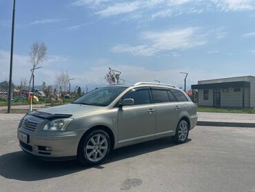 Toyota: Toyota Avensis: 2004 г., 2 л, Механика, Бензин, Универсал