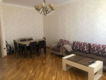 Uzunmüddətli kirayə mənzillər: Nərimanov metrosuna yaxın Heydər Əliev mərkəzinə yaxın 17 mertebeli — 1