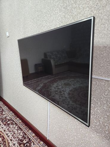телевизор продажа: Продаю телевизор LG UHD 4K 55' дюйм, wifi, smart tv